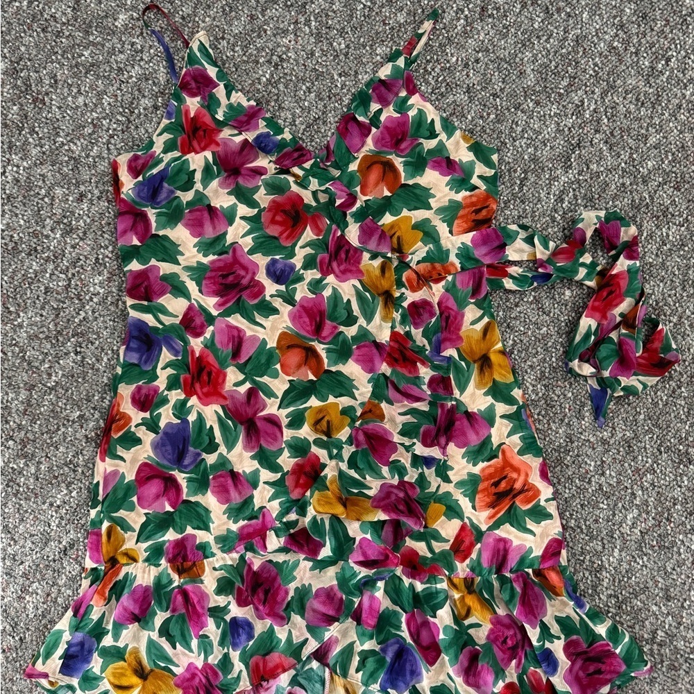 NWT Topshop Mini Floral Wrap Dress Flowy Size 12